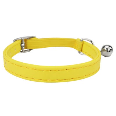 Macaron színű aranyos kisállat macska nyakörv, rugalmas hevederes macskanyakörv, állítható PU színű kis nyakörv csengővel kölyökkutyáknak és macskáknak