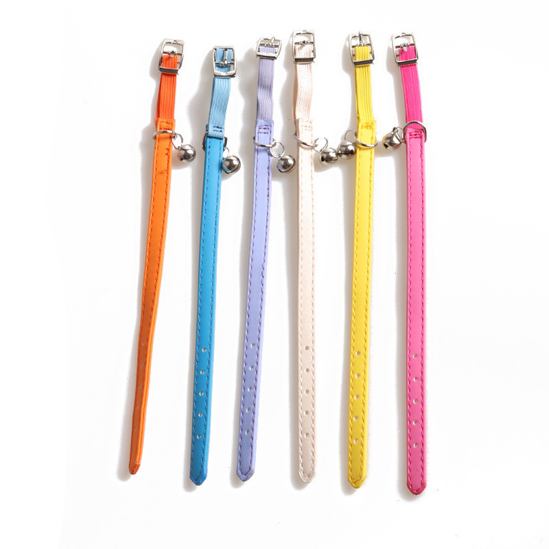 Macaron Color armas lemmiklooma kassi kaelarihm, elastne vööga kassi kaelarihm, reguleeritav PU värvi väike kellukestega kaelarihm kutsikatele ja kassidele
