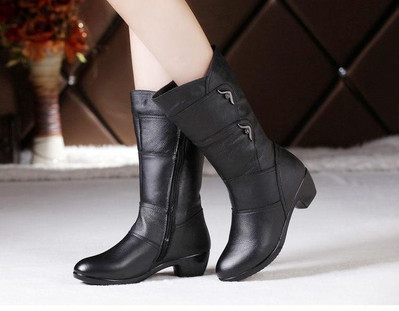 2023 Pantofi noi de dama Cizme de dama de moda Pantofi de dama Botas pana la genunchi Fermoar iarna calduroasa Plus Size Cizme de zapada la jumatatea gambei