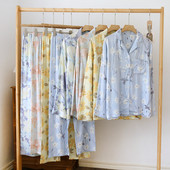 Γυναικεία Σετ Πιτζάμες Ανοιξιάτικη/Καλοκαίρι Λεπτή Σατέν Πιτζάμες Ραγιόν Βαμβακερό μακρυμάνικο High-end Σετ οικιακής ένδυσης Ομαλό φλοράλ μακρύ σετ πιτζάμες