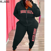 HLJ&GG Plus Size Γυναικεία με κουκούλα σετ δύο τεμαχίων Γυναικεία ρούχα Χειμερινό γράμμα εκτύπωσης Φερμουάρ μακρυμάνικο μπλουζάκι + παντελόνι Jogger αθλητικές φόρμες