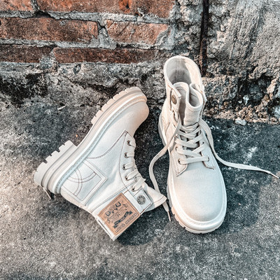 2023 noi cizme retro pentru femei cu dantelă, cu talpă groasă, cizme scurte cu vârf rotund pentru femei, rochie de lucru, cizme occidentale din denim