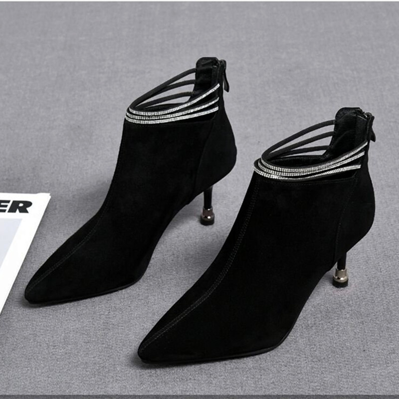 Moodsad saapad naistele Chelsea saapad terava ninaga kivist tikk-poolsaapad Moodsad kunstseemisnahast vabaaja kõrge kontsaga saapad naistele