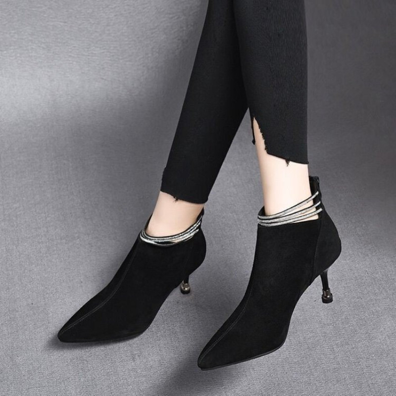 Moodsad saapad naistele Chelsea saapad terava ninaga kivist tikk-poolsaapad Moodsad kunstseemisnahast vabaaja kõrge kontsaga saapad naistele