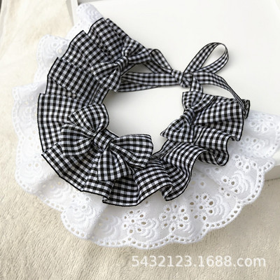 Χαριτωμένο τριών στρώσεων δαντέλα παπιγιόν Μικρό κουδούνι γιακά για κατοικίδια Σαλιάρα γιακά κατοικίδιων Δαντελένια σαλιάρες Lovely Dog Κολιέ γάτας Διακοσμητικά Γιακά για μικρό σκύλο