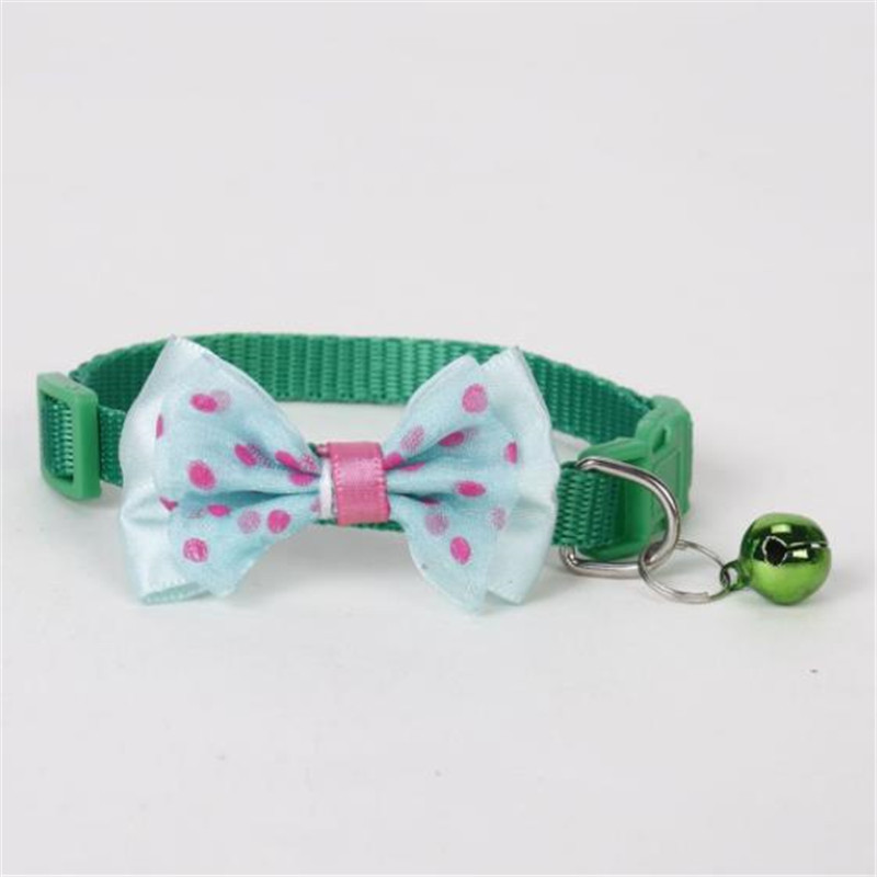 Lemmikloomatarvikud Koera kassi kaelarihm Bowknot Bell värviliste täppide mustriga reguleeritavad kaelarihmad kutsikale kassipojale isetegemine väike loom