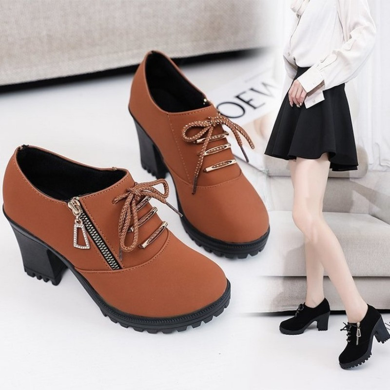 2023. aasta naiste poolsaapad, sügistalvised pandlad, lukuga, paelad, lühikesed saapad, naiste moodsad platvormkingad Naiste paksud kõrged kontsad