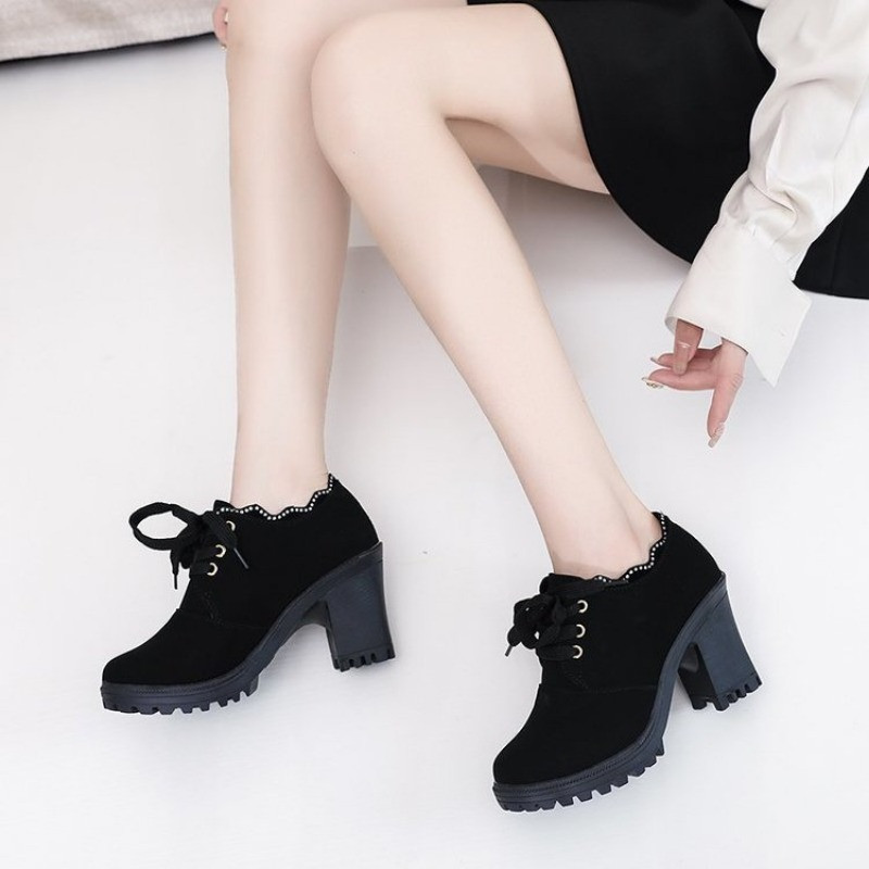 2023. aasta naiste poolsaapad, sügistalvised pandlad, lukuga, paelad, lühikesed saapad, naiste moodsad platvormkingad Naiste paksud kõrged kontsad