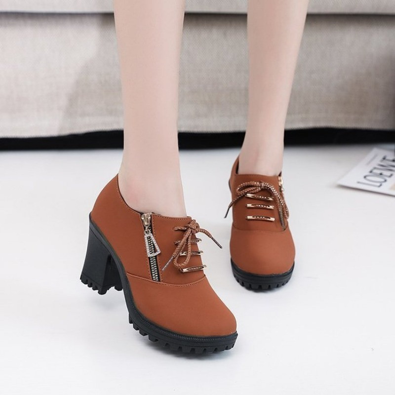 2023. aasta naiste poolsaapad, sügistalvised pandlad, lukuga, paelad, lühikesed saapad, naiste moodsad platvormkingad Naiste paksud kõrged kontsad