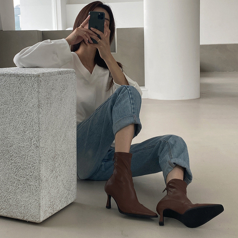 Fekete női bokacsizma női vékony magassarkú divat kis négyzet orrú cipzár Téli női cipők Bőr barna rövid cipók