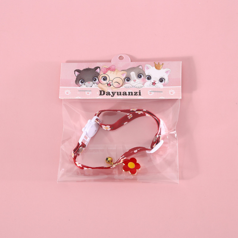 Guler reglabil pentru pisici Guler cu flori proaspete pentru animale de companie cu clopot și pandantiv cu flori pentru a preveni pierderea pisicilor și cățeilor Accesorii pentru animale de companie