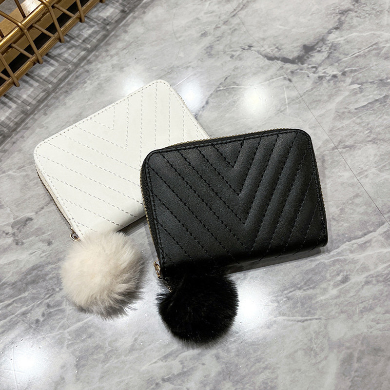 Női rövid pénztárca PU bőr nagy kapacitású női érme pénztárca kártyatartó pénzes táska tömör gyapjú golyós masni kuplung táska pénzcsipesz