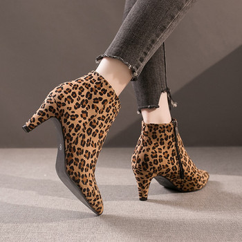 2023 есен Ботуши с високи токчета Големи размери Леопардови дамски ботуши Ретро остри дамски обувки Ботуши със страничен цип Botas De Mujer
