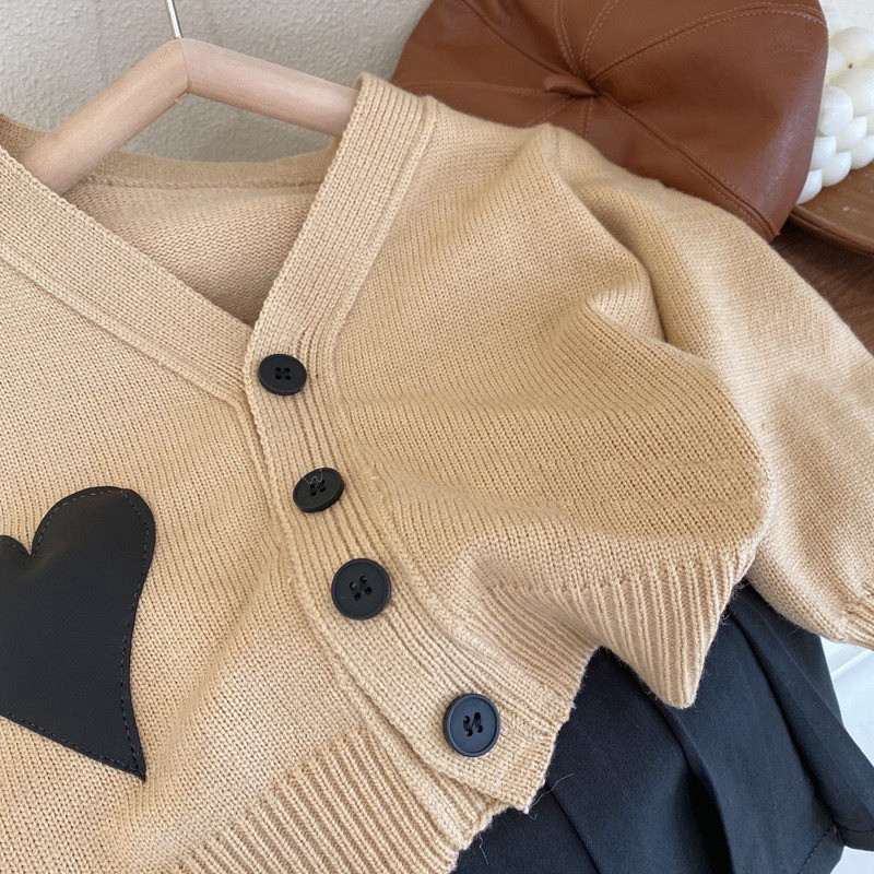 Cardigan pentru fetite Pulovere tricotate Moda Toamna Copii Nou Tricotat Inima drăguță Îmbrăcăminte pentru copii Palton pentru copii Culoare gri 1-6A