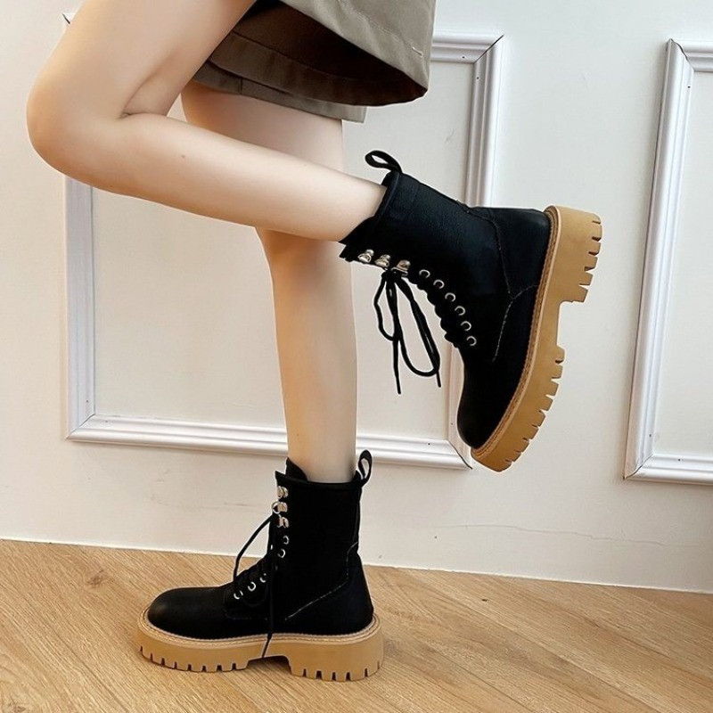 Populară Pista de fund gros pentru femei Cizme plate de înaltă calitate cu platformă T-show Pantofi de petrecere Slim Fit peste cizme