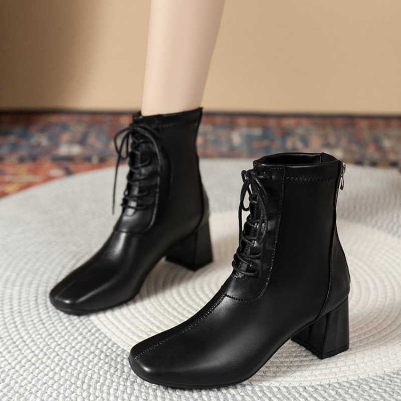Sügis-/talvised naiste saapad, kandilise varbaga kõrge kontsaga kingad naistele mustad nahast saapad, naiste paeltega käsitsi valmistatud kingad