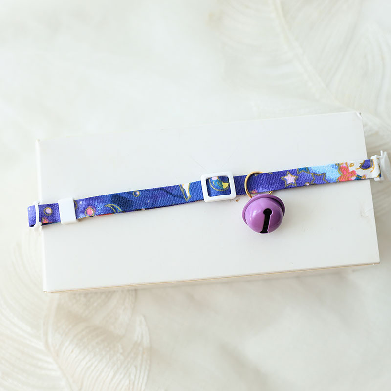 Big Bell sorozat Csendes kialakítású macska kutyanyakörv 1 db 18-30 cm-es állítható gyümölcsnyomat divatos kisállat nyakörv cica nyaklánc nagykereskedő