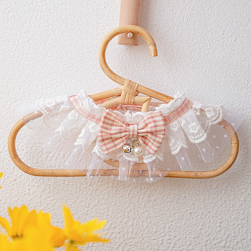 Lemmikloomakassi kaelarihm kaelakee kaelakaunistus kikilips kelluke pits sall reguleeritav kaelarihm kassipoja kutsika kaelarätile rinnahoidja lemmikloomatarbed