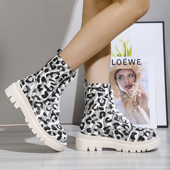 2023 Зимни обувки за дамски предни дамски боти до глезена Платформа Дамски обувки с квадратен ток Модни дамски ботуши с кръгли пръсти
