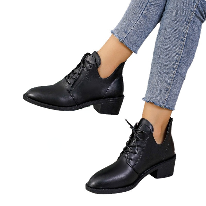 Naiste kingad 2023 Kvaliteetsed ristsidemega naiste saapad Moodsad vabaajasaapad Naiste uued terava varbaga poolsaapad kontsad naistele