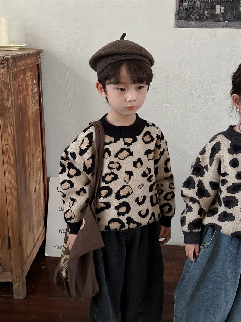 Detské pletené svetre s leopardím vzorom, unisex, ležérne svetre s motívom jeleňa jonmi z roku 2023, nové, zimné, v kórejskom štýle, s motívom unisexu.