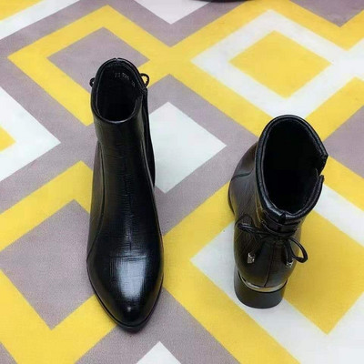 Cea mai nouă tendință 2022 Cizme femei cu vârf ascuțit Tocuri groase Pantofi Cizme scurte Încălțăminte cu talpă moale Dimensiune Plus 35-43