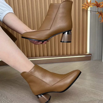 Обувки за жени 2023 г. Нови дамски ботуши с остър връх Плюс размер 42 Зимни модни ботуши с цип Елегантни прости обувки