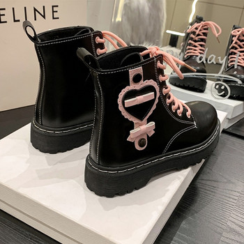 Дизайнерски дамски ботуши 2023 г. Нови сладки обувки на платформа за момичета Лолита Основни мотоциклетни ботуши с кръгли пръсти Модни готически обувки