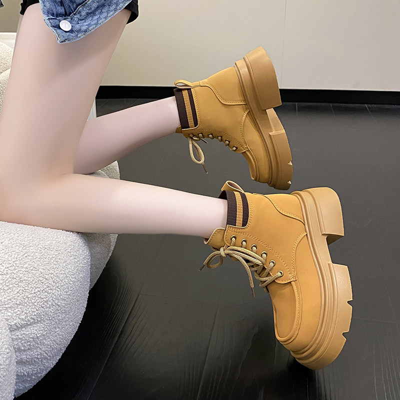 Pantofi pentru femei Reducere 2023 Nou Toamnă Iarnă Cizme de damă cu vârf rotund Cizme de drumeție galbene anti-alunecare cu talpă groasă Zapatos Chunky Mujer