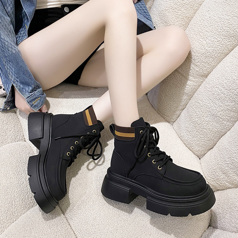 Pantofi pentru femei Reducere 2023 Nou Toamnă Iarnă Cizme de damă cu vârf rotund Cizme de drumeție galbene anti-alunecare cu talpă groasă Zapatos Chunky Mujer
