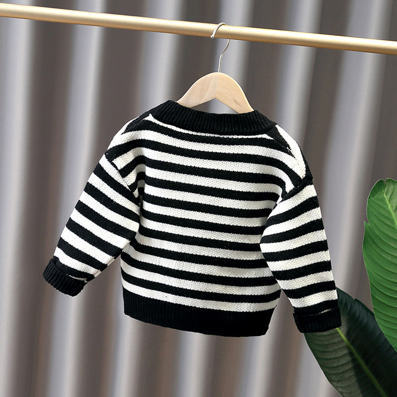 Must valge triibuline kootud kardigan V-kaelusega ühe rinnaga poiste tüdrukute kampsun kevad-sügis vabaaja jakid