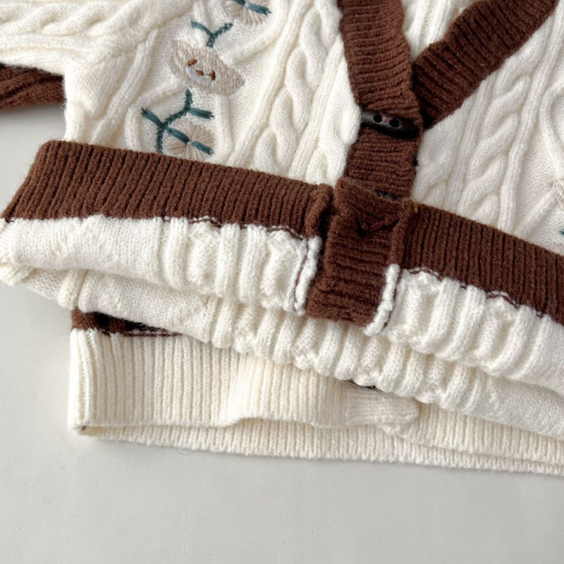 Beebitüdrukute kootud kardigan riided kevadiseks sügiseks tikandid lillelised V-kaelusega lastele lapitehnikas kudumid kampsun Pehme Korea mantel