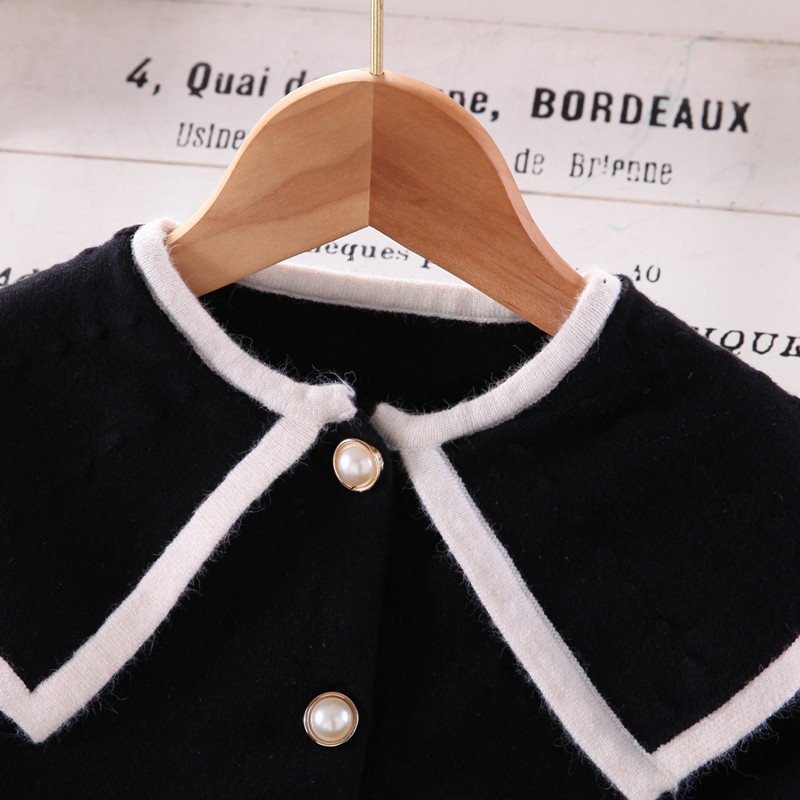 2022 tavaszi új lányok divatos pulóver öltöny hosszú ujjú kardigán szoknya 2 részes szett fehér klasszikus kis illatú elegáns öltöny