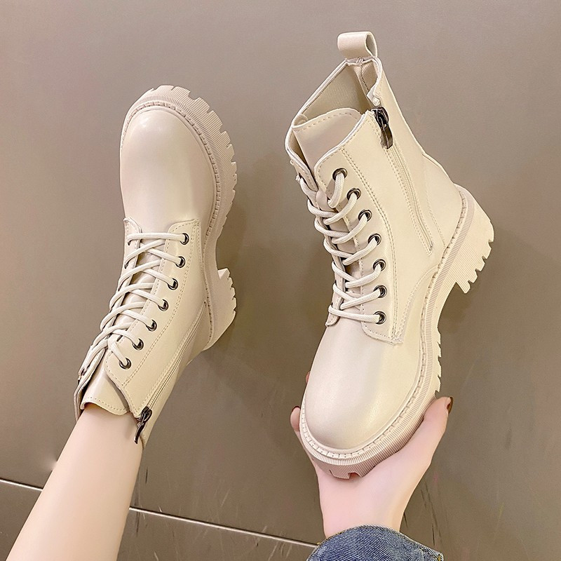 Pantofi de damă 2023 Cizme de damă încrucișate de modă Reducere fierbinte Cizme ocazionale cu fermoar lateral pentru femei Botine noi cu decorații metalice