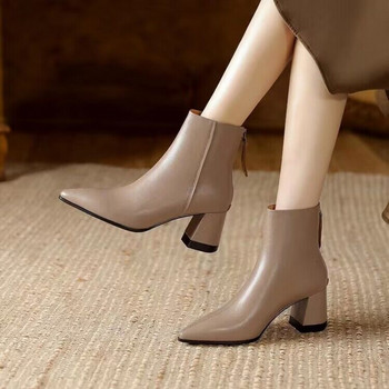 Разпродажба на дамски обувки 2023 г. Модни дамски ботуши до глезена Елегантни модерни ботуши Дамски шевни обувки с цип и остри пръсти с квадратен ток Дамски