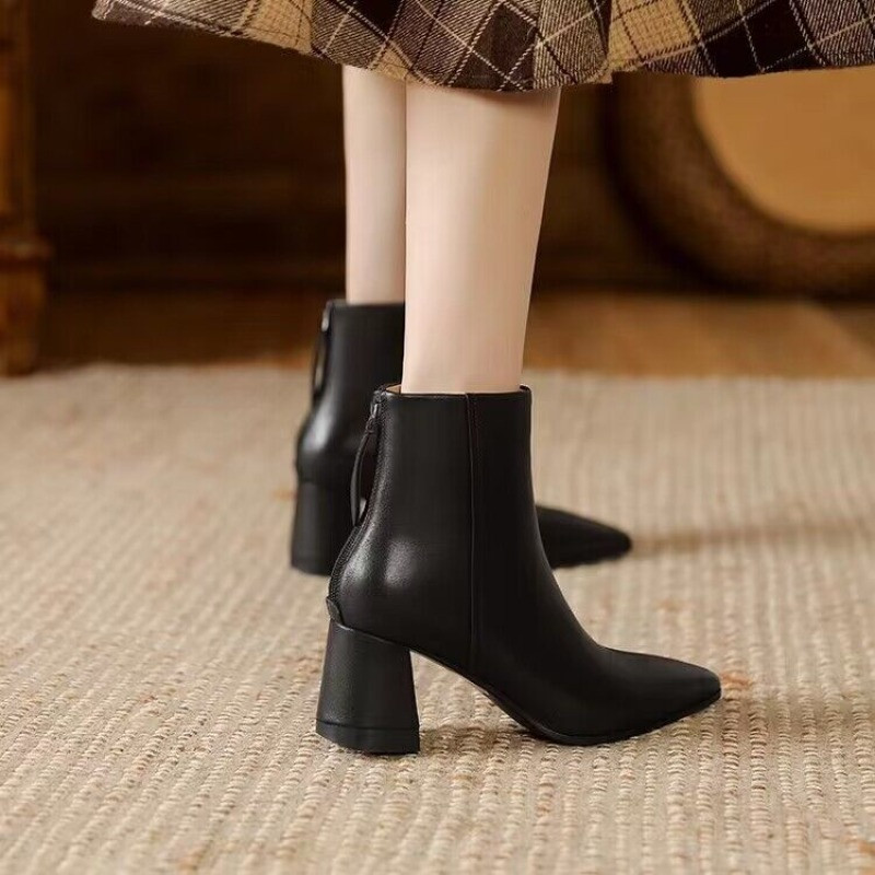 Naiste kingad soodushinnaga 2023. aasta moodsad pahkluu naiste saapad Elegantsed, moodsad naiste saapad, õmblemine tõmblukuga, terava ninaga, ruudukujulised kontsakingad naistele