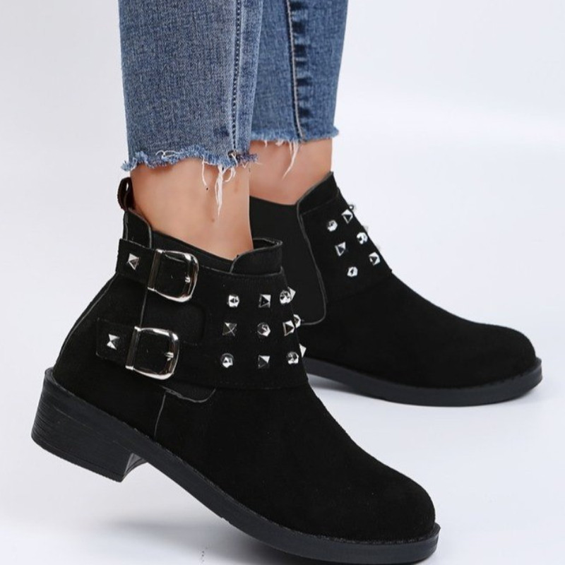 Suures suuruses naiste poolsaapad naiste talvekingad Uued Rooma Flock Rivet paksud kontsad lühikesed saapad naistele Mood Hoia soojas Botas