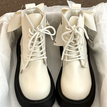 Бели черни ботуши с връзки на платформа с панделка Дамски 2023 Есен Зима Модни дизайнерски масивни Kawaii обувки Harajuku Footwear