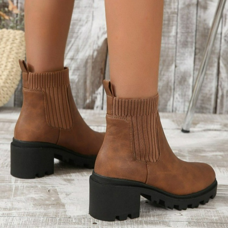 Ühevärvilised libisemiskindlad sokkisaapad Naiste paksu põhjaga saapad Moodsad poolsaapad vabaajajalatsid välistingimustes libisemisvastased Womami saapad Zapatos