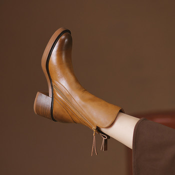 2023 Есенни зимни дамски обувки Кожени къси ботуши за жени Ботуши с масивен ток с кръгли пръсти Боти до глезена с цип Дамски ток на платформа