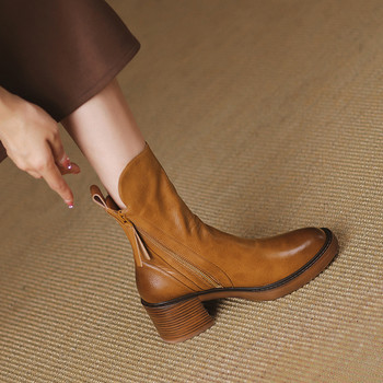2023 Есенни зимни дамски обувки Кожени къси ботуши за жени Ботуши с масивен ток с кръгли пръсти Боти до глезена с цип Дамски ток на платформа
