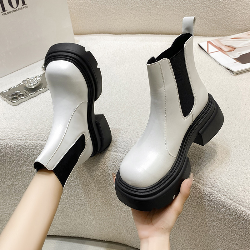 Γυναικεία παπούτσια 2023 Hot Sale Γυναικείες μπότες Πλατφόρμα για τον αστράγαλο Μοντέρνες Γυναικείες μπότες Συμπαγείς γόβες με στρογγυλά δάχτυλα γόβες γόβες Γυναικεία παπούτσια
