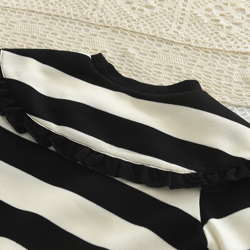 Bear Leader tüdrukute pikkade varrukatega sügis-talvine komplekt uutele tüdrukutele, suure revääriga, plisseeritud triibuline ülaosa + kelluke kaheosaline tüdrukute komplekt