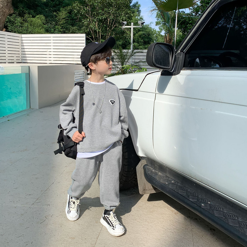 Sügisene pikkade varrukatega rõivakomplekt Lastele poisile Tüdrukutele Lapikujuline kampsun Top Pant 2-osaline Komplektid Laste Dressipüksid Dressipüksid Salongiriided