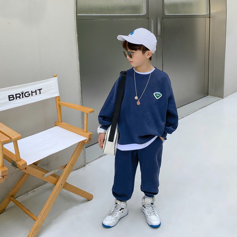 Sügisene pikkade varrukatega rõivakomplekt Lastele poisile Tüdrukutele Lapikujuline kampsun Top Pant 2-osaline Komplektid Laste Dressipüksid Dressipüksid Salongiriided