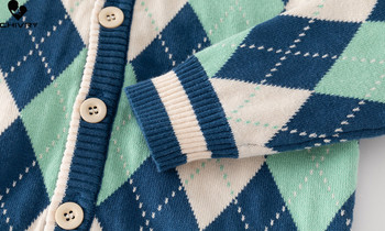 Нов 2023 Бебешки момчета Есен Зима Карирана жакардова жилетка Пуловер Модни плетени пуловери с V-образно деколте Топове Детски жилетки