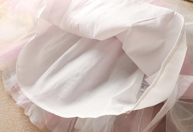 2020. aasta sügisene uus tüdrukute ülikond Korea mood Multikad Moodsa volangiga kapuutsiga kampsun ja vikerkaaremarli seelik kaheosaline ülikond 2-7 a