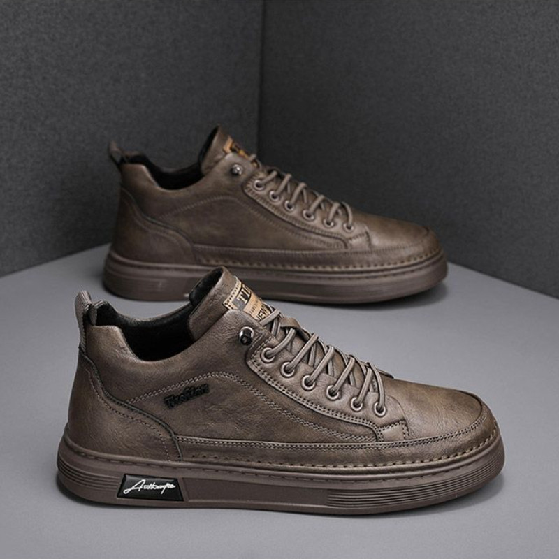 Férfi őszi téli deszkás cipő Új divat Légáteresztő Kényelmes Fekete Sportcipő Utcai séta alkalmi cipő Utazás Luxus