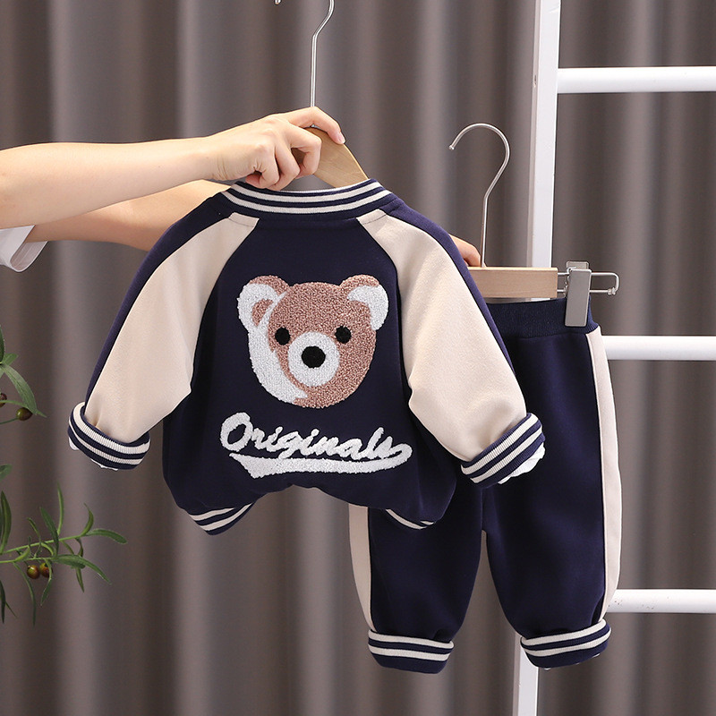 Sügislapsed poiste riided Lasterõivad Multifilmid Karu jakk Mantel Topid Püksid 3 tk Komplektid Väikelaste vabaaja kostüümid Laste dressid