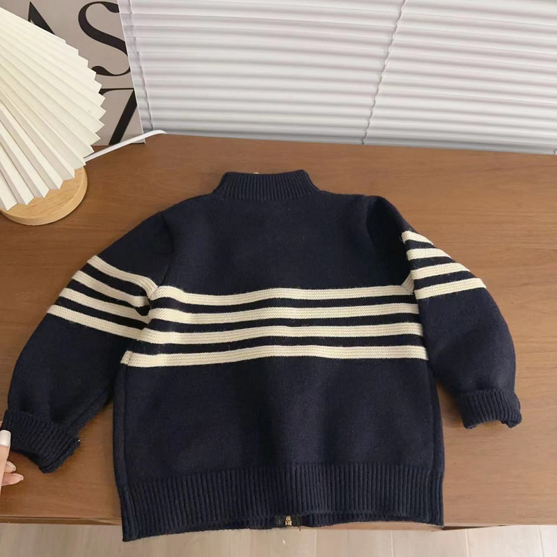 Beebipoiste kampsun triibuline kampsun 2023. aasta sügis, uus poiss, laste mood Tõmblukuga kootud särk Lastele väikelaste ilusad kampsunid